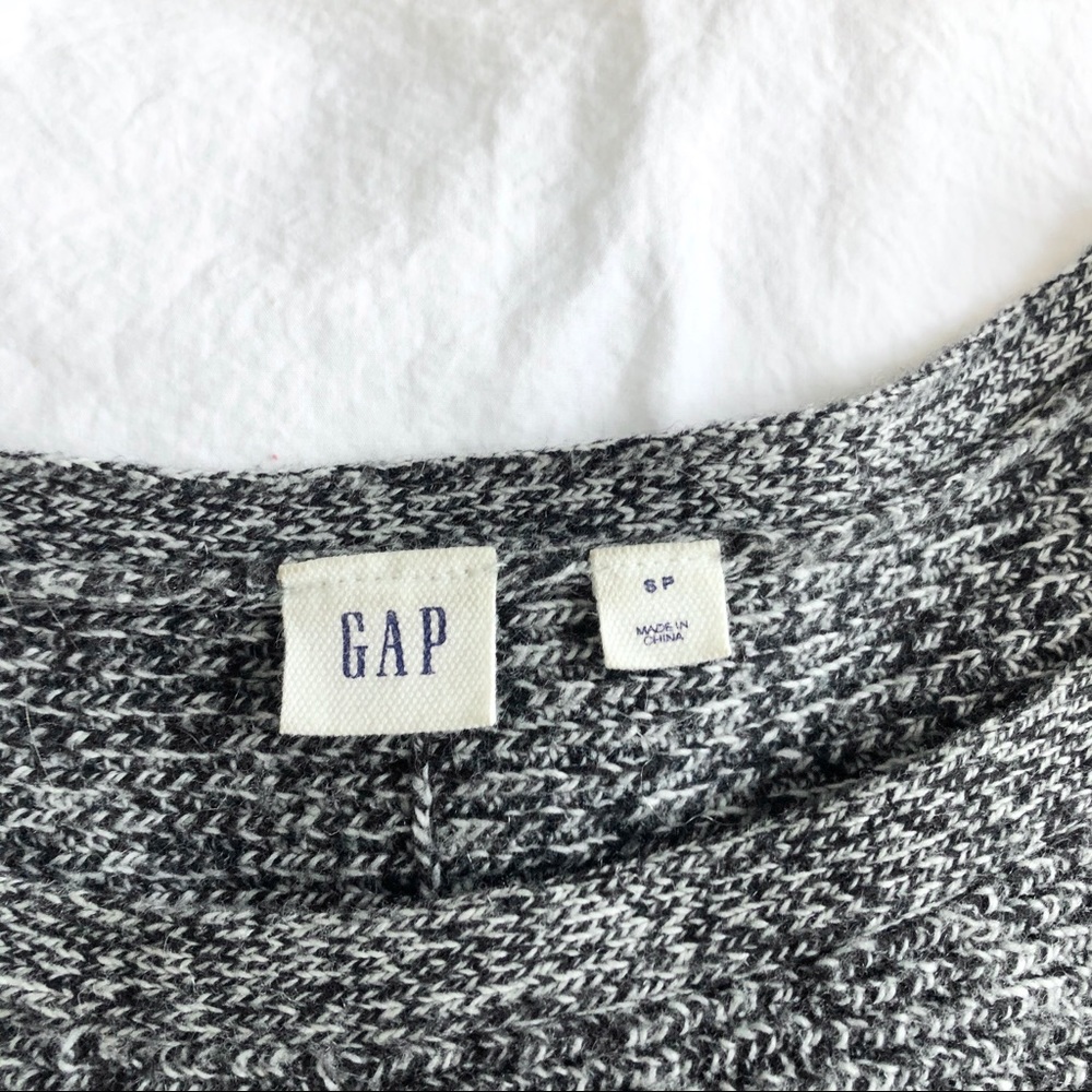 💫GAP Oversized/Cropped Knit Sweater - Picture 5 of 6